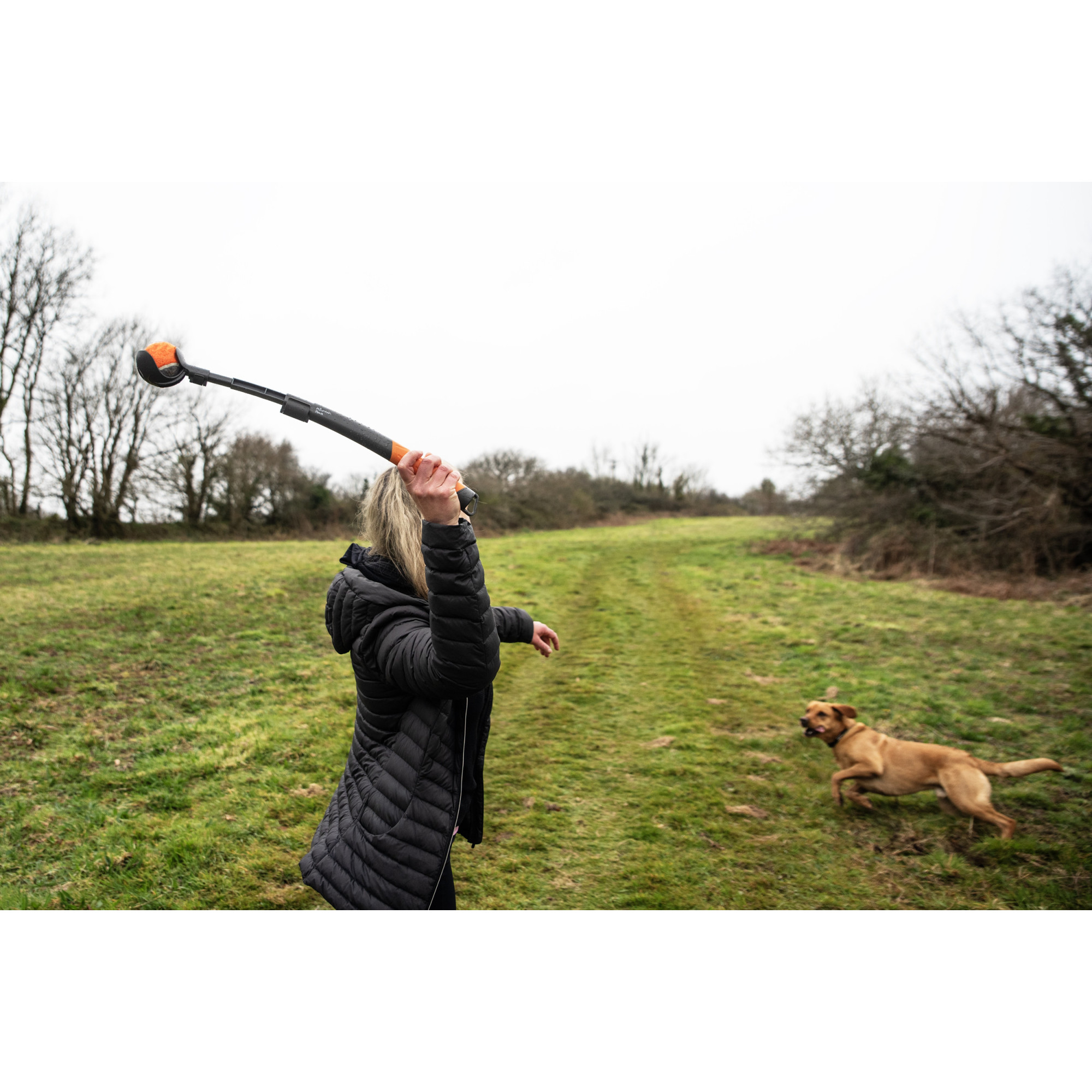 Miotacz piłek dla psa Mountain Paws